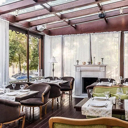 Frederic Koklen Boutique オデッサ