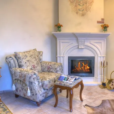 Frederic Koklen Boutique 4*