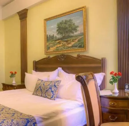 Frederic Koklen Boutique