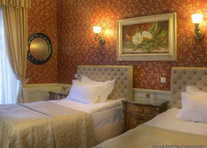 Frederic Koklen Boutique 4*