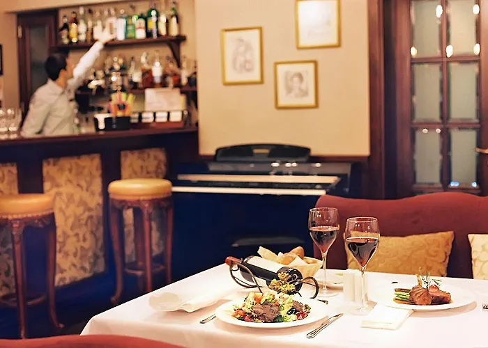 Frederic Koklen Boutique