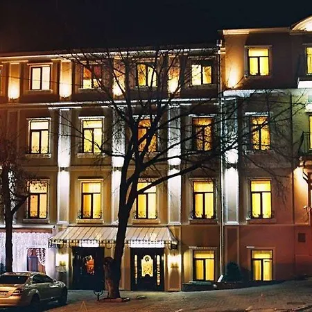 Frederic Koklen Boutique