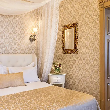 Hotel Frederic Koklen Boutique 4*